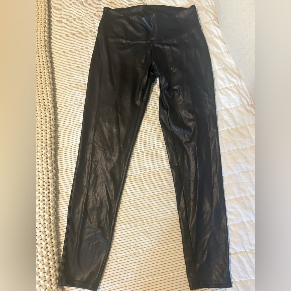 Faux leather leggings